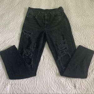 American Eagle Hi-Rise Black Mom Jeans with Rips!
